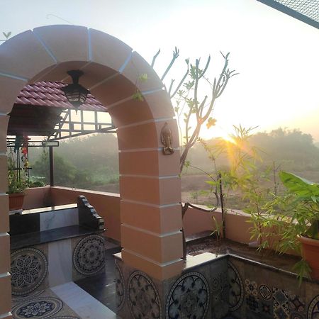 Appartement Maha Periyava Kuteeram à Kumbakonam Extérieur photo