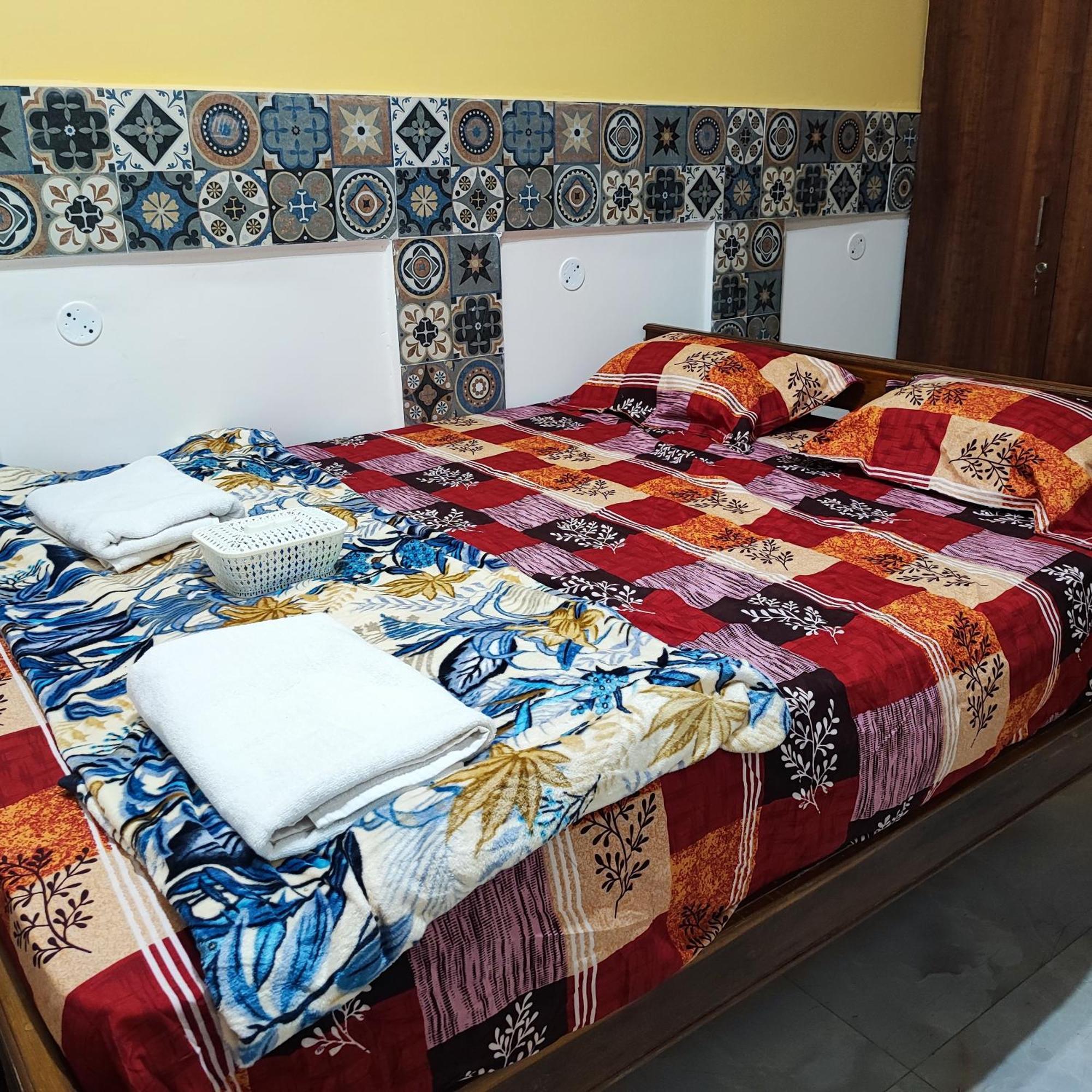 Appartement Maha Periyava Kuteeram à Kumbakonam Extérieur photo