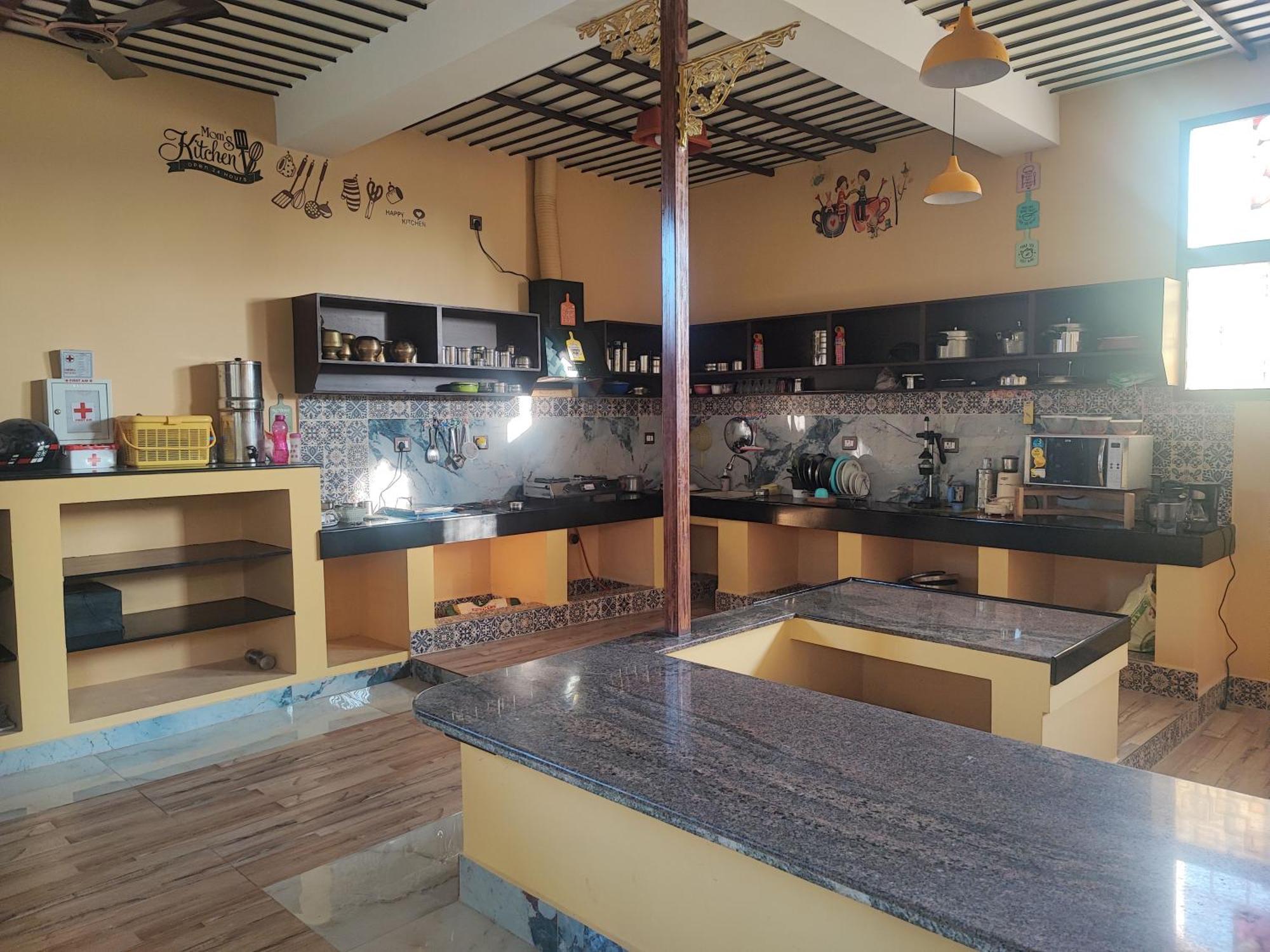 Appartement Maha Periyava Kuteeram à Kumbakonam Extérieur photo